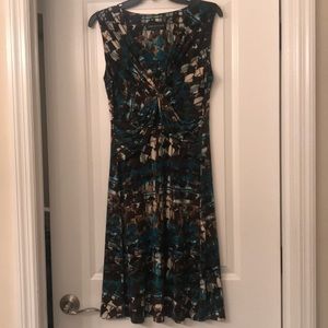 Women’s dress